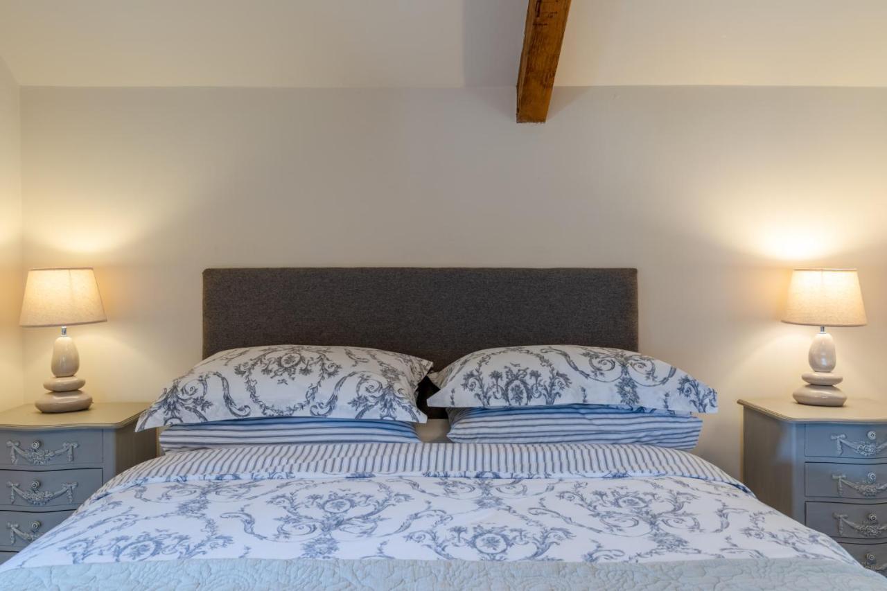 Buff Lodge Tackley Экстерьер фото