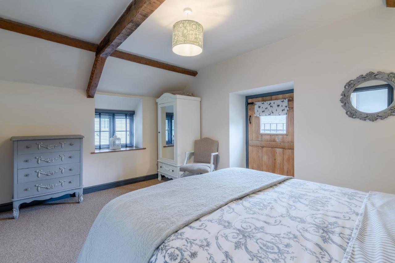 Buff Lodge Tackley Экстерьер фото